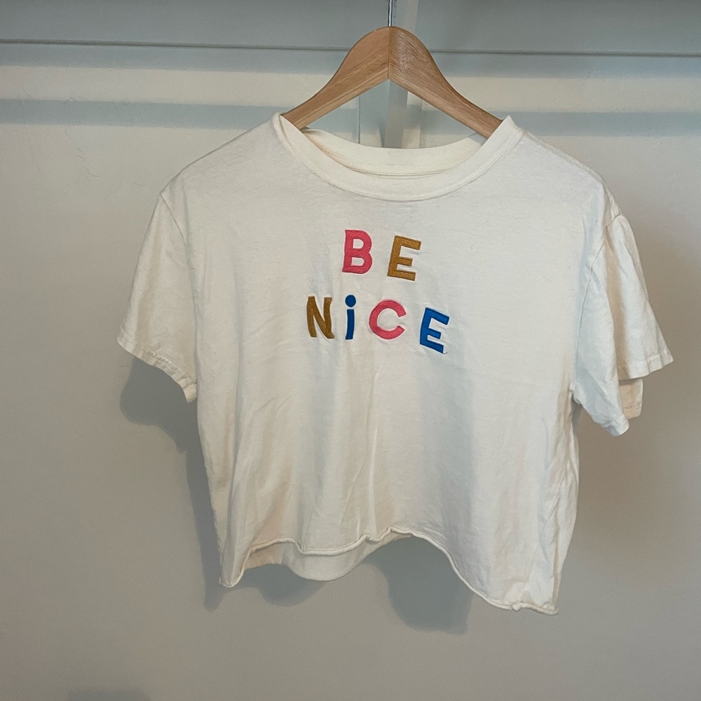 BE NICE crop top